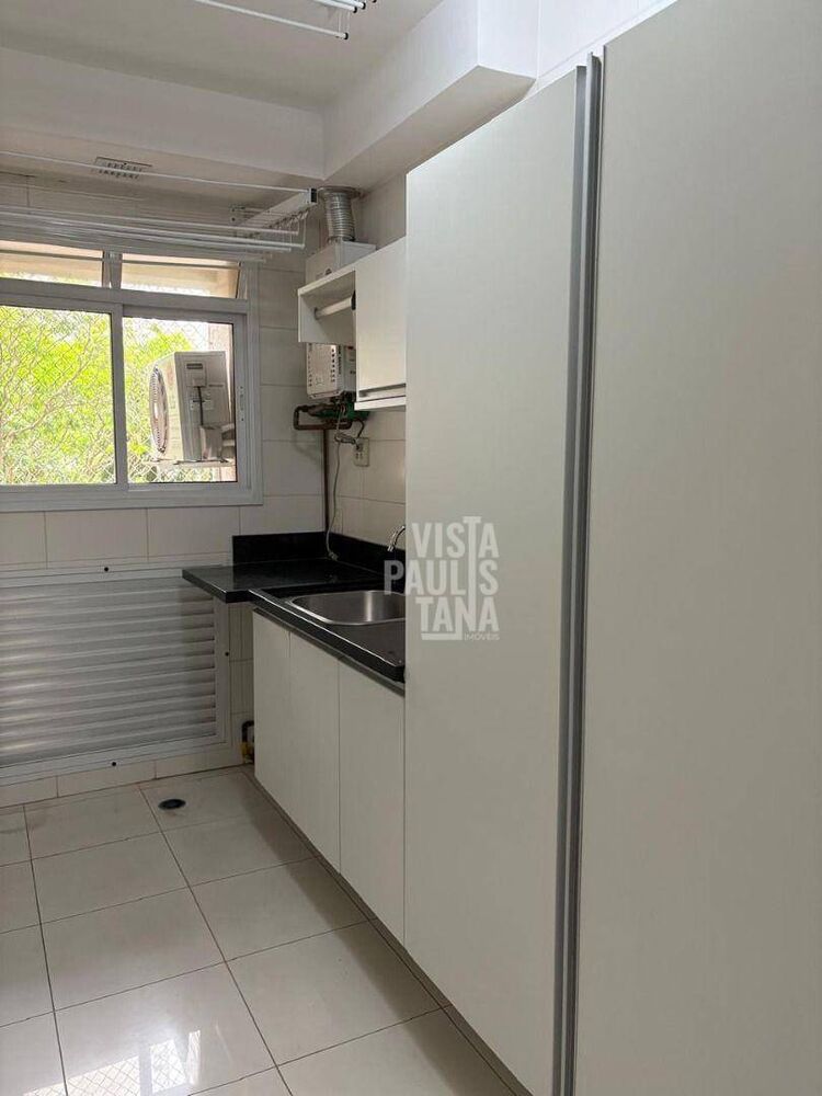 Apartamento para alugar com 3 quartos, 180m² - Foto 16
