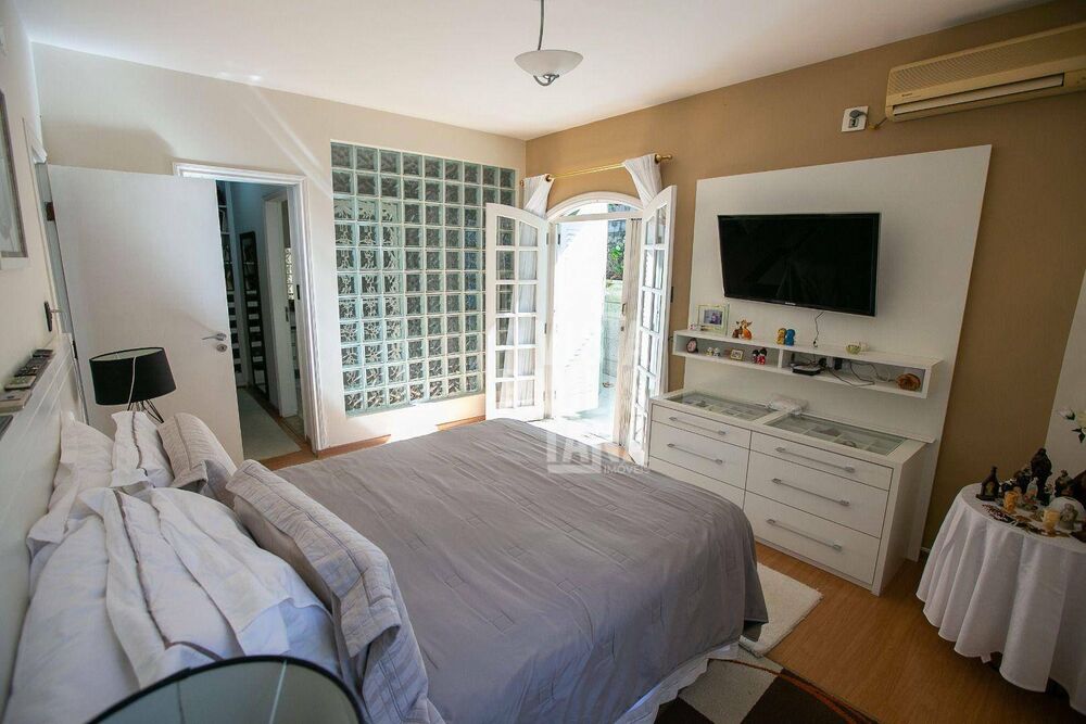 Casa, 5 quartos, 350 m² - Foto 27
