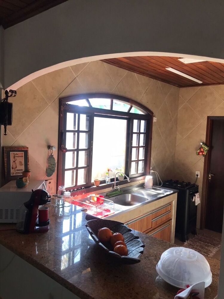 Casa de Condomínio à venda e aluguel com 3 quartos, 133m² - Foto 2