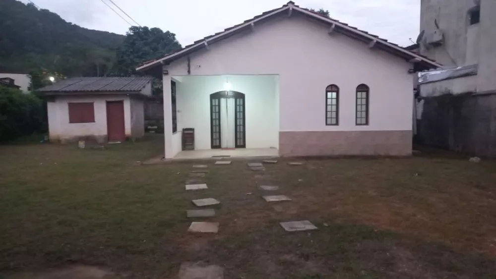 Casa à venda com 2 quartos, 120m² - Foto 4