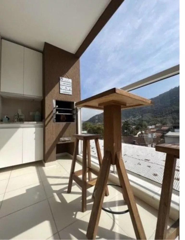 Apartamento à venda com 2 quartos, 65m² - Foto 3