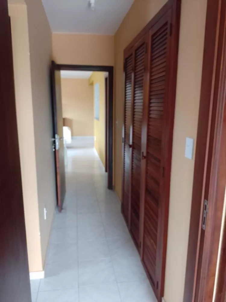 Apartamento à venda com 3 quartos, 106m² - Foto 2