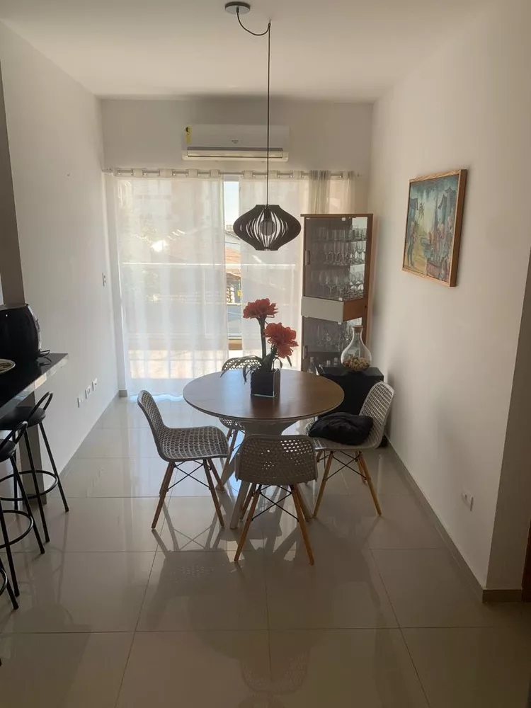 Apartamento à venda com 2 quartos, 75m² - Foto 3