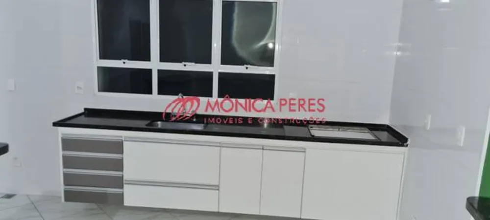 Casa, 3 quartos, 310 m² - Foto 2