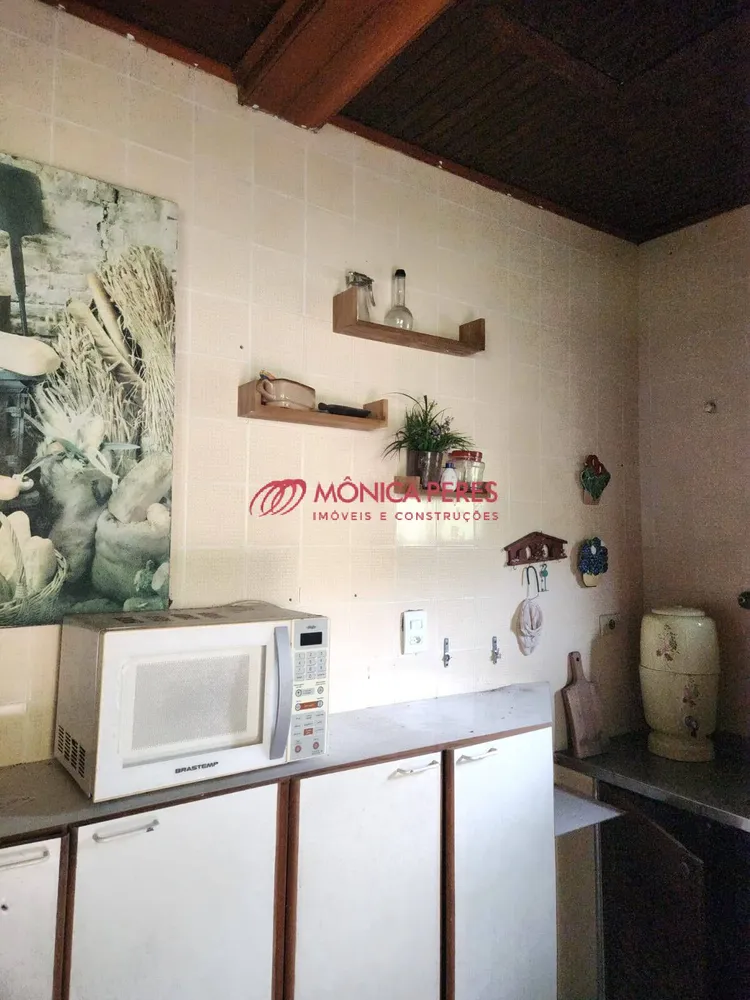 Casa, 4 quartos, 250 m² - Foto 1