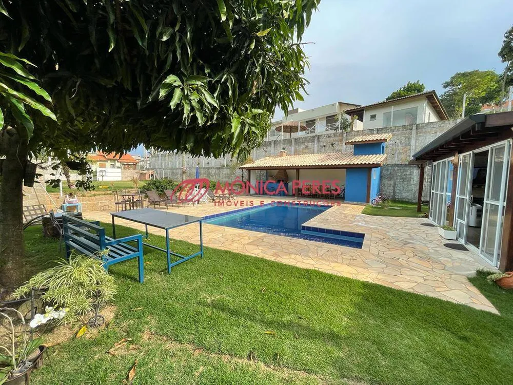 Casa, 4 quartos, 260 m² - Foto 2
