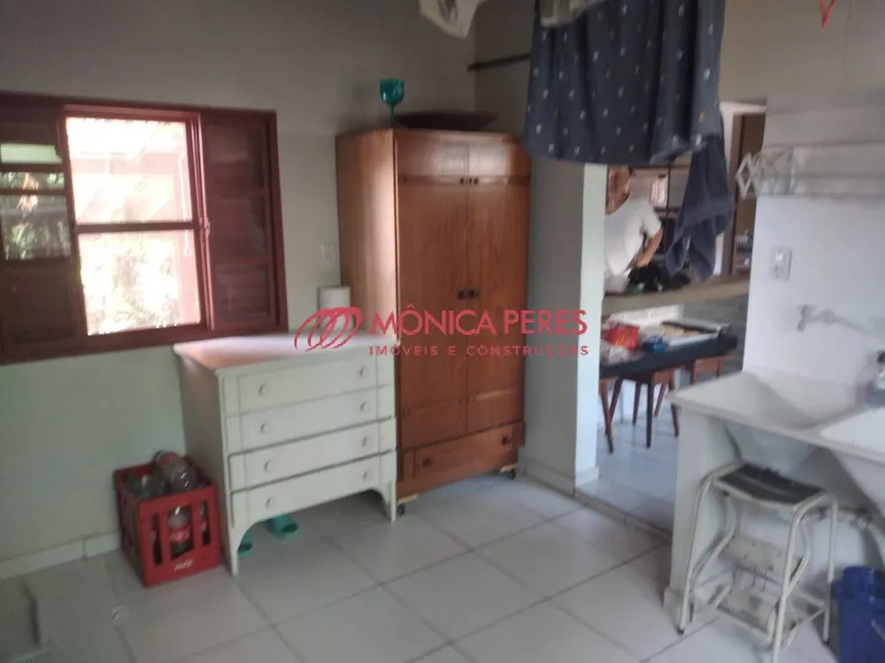 Casa, 4 quartos, 200 m² - Foto 1