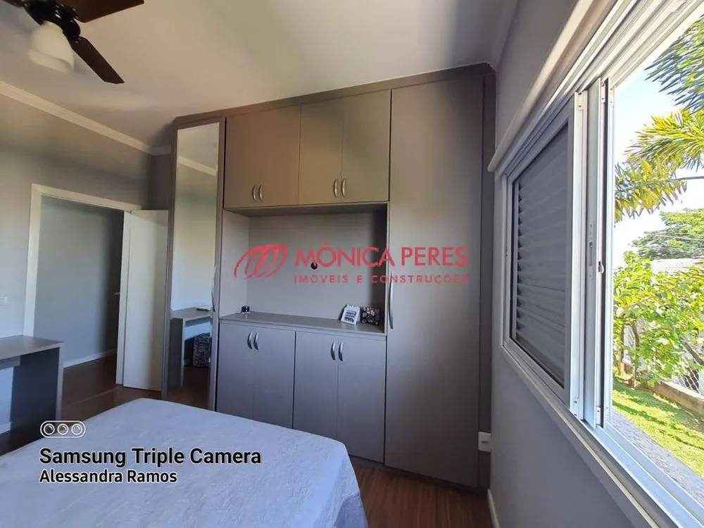 Casa, 4 quartos, 240 m² - Foto 11