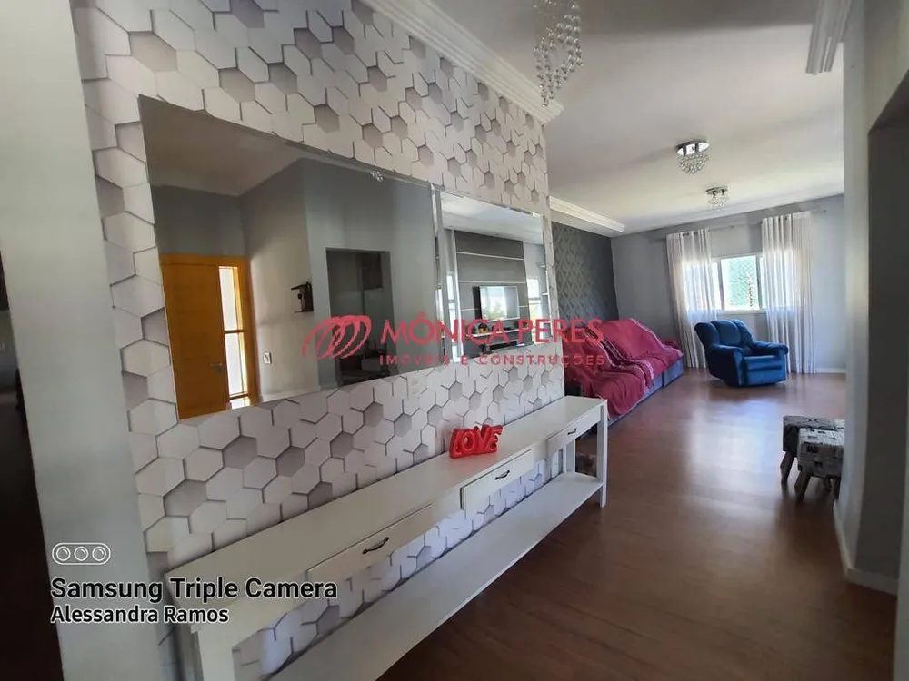 Casa, 4 quartos, 240 m² - Foto 7