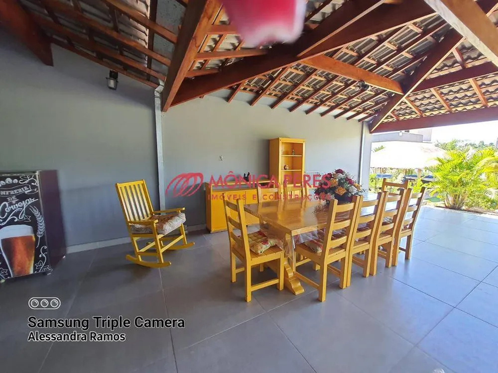 Casa, 4 quartos, 240 m² - Foto 2
