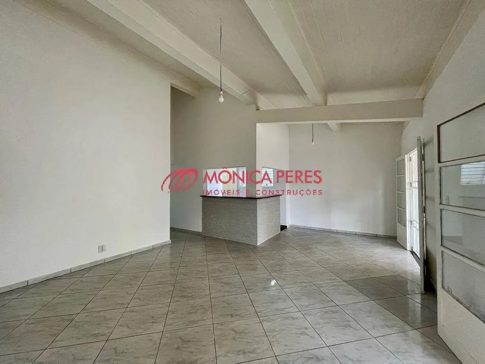 Casa, 4 quartos, 210 m² - Foto 2