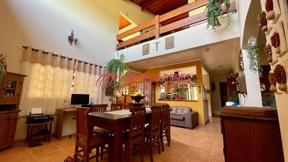 Casa, 3 quartos, 340 m² - Foto 2