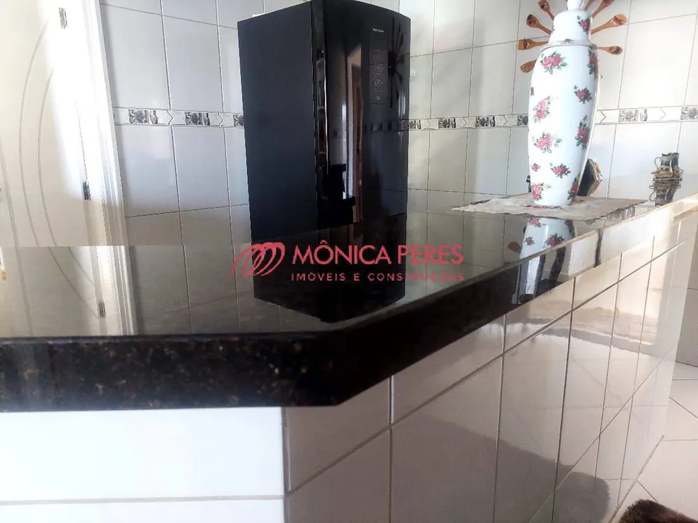 Casa, 4 quartos, 240 m² - Foto 10
