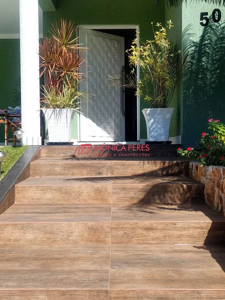 Casa, 4 quartos, 240 m² - Foto 2