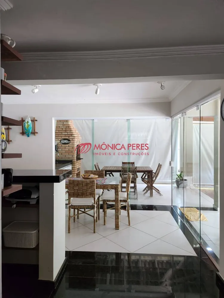 Casa, 3 quartos, 270 m² - Foto 10