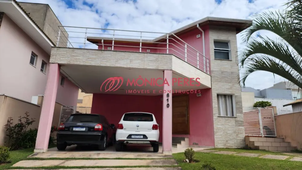Casa, 3 quartos, 296 m² - Foto 1