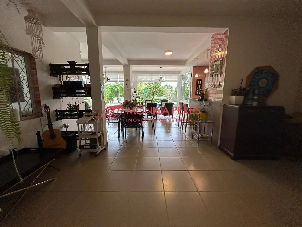 Casa, 5 quartos, 376 m² - Foto 1
