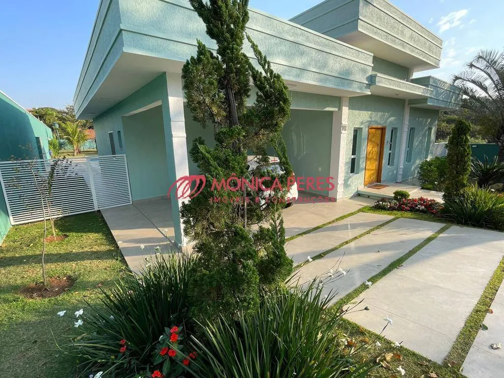 Casa, 4 quartos, 278 m² - Foto 1