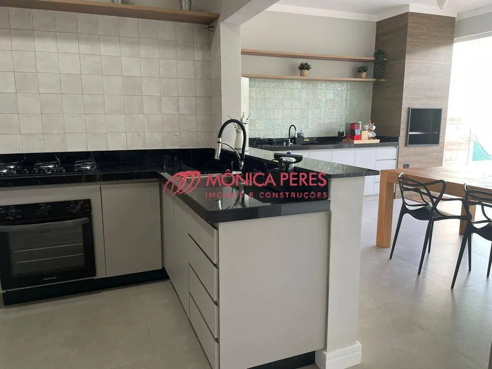 Casa, 4 quartos, 278 m² - Foto 3
