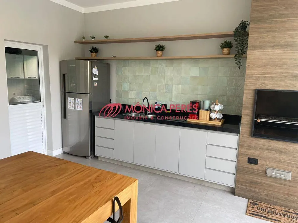 Casa, 4 quartos, 278 m² - Foto 4