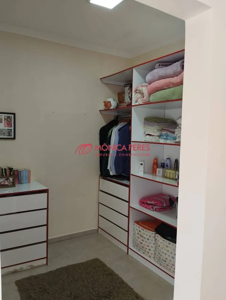 Casa, 4 quartos, 250 m² - Foto 9