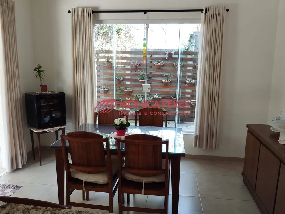 Casa, 4 quartos, 250 m² - Foto 8