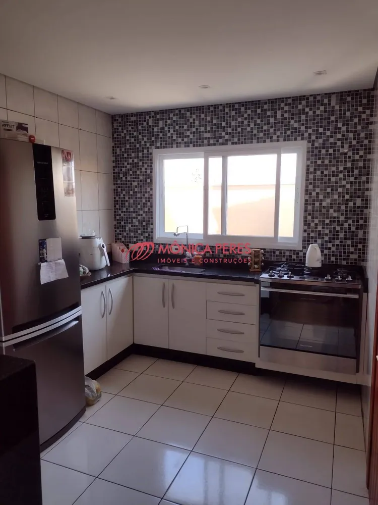 Casa, 3 quartos, 150 m² - Foto 3