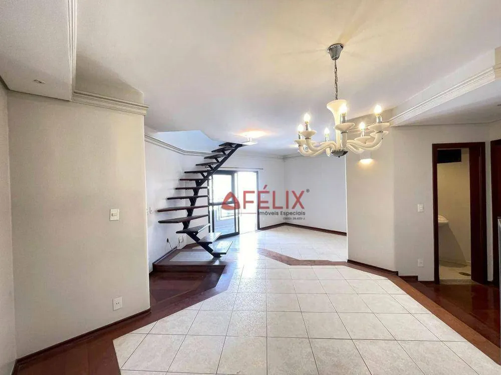 Apartamento, 3 quartos, 360 m² - Foto 1