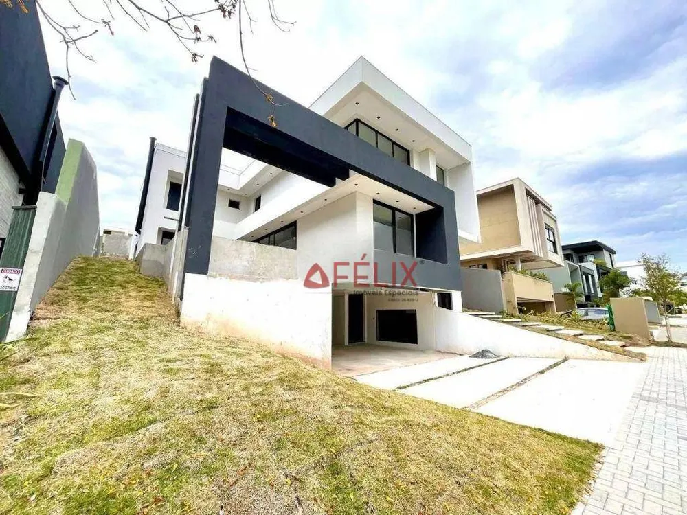 Sobrado, 4 quartos, 505 m² - Foto 1