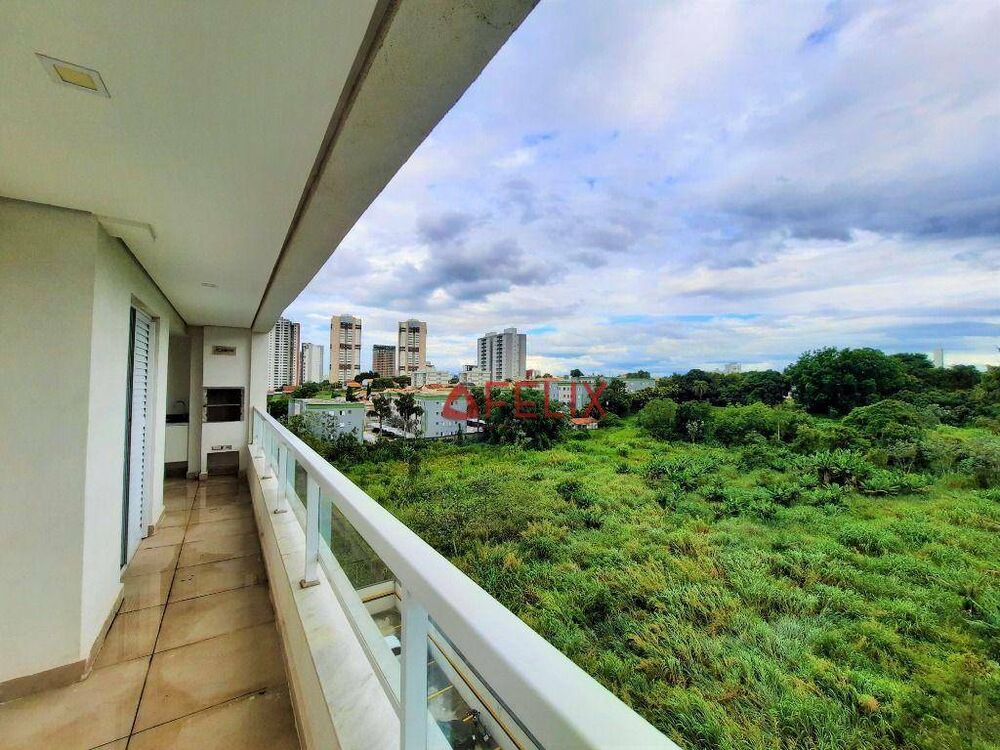 Apartamento à venda com 3 quartos, 96m² - Foto 1