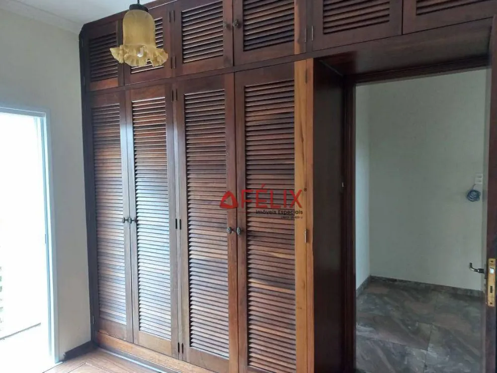 Sobrado, 5 quartos, 301 m² - Foto 11