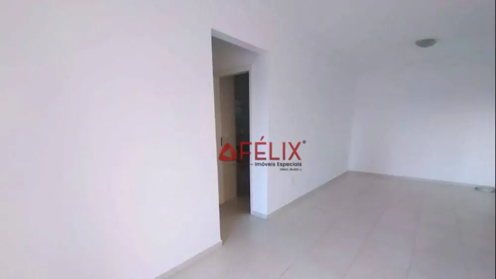 Apartamento, 3 quartos, 106 m² - Foto 2