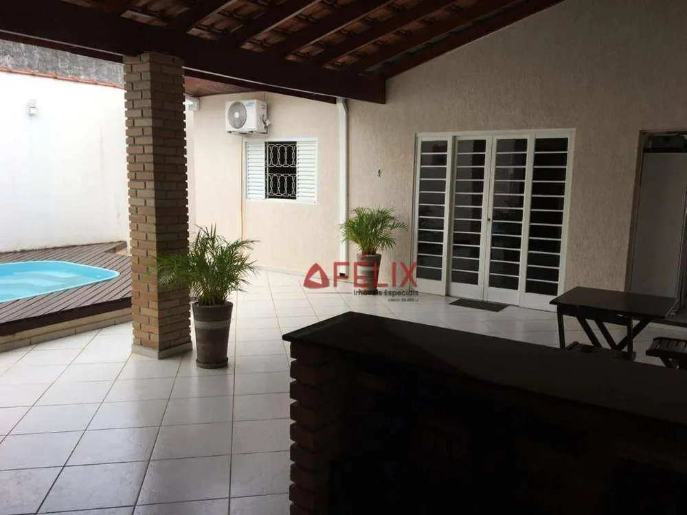 Casa, 3 quartos, 85 m² - Foto 2