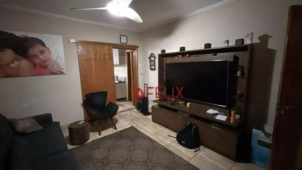 Casa, 3 quartos, 180 m² - Foto 2