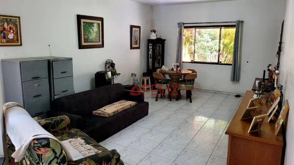 Casa, 3 quartos, 321 m² - Foto 6