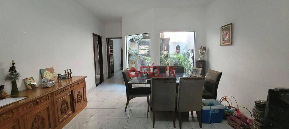 Casa, 3 quartos, 321 m² - Foto 3