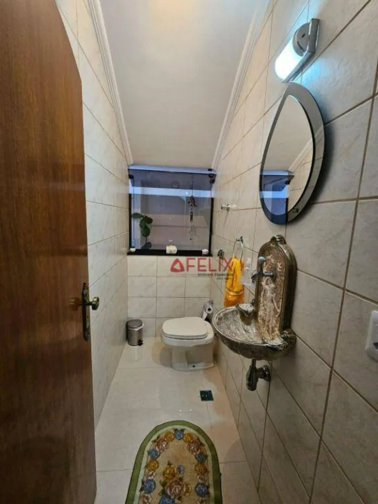 Sobrado, 4 quartos, 334 m² - Foto 2