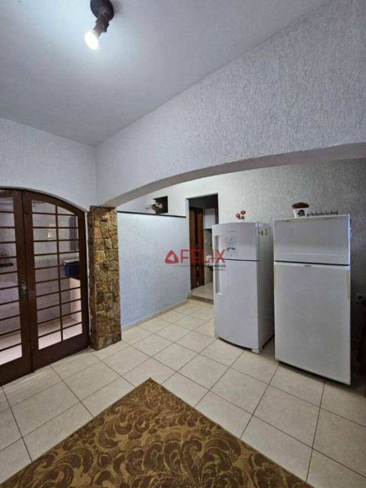 Sobrado, 4 quartos, 334 m² - Foto 3