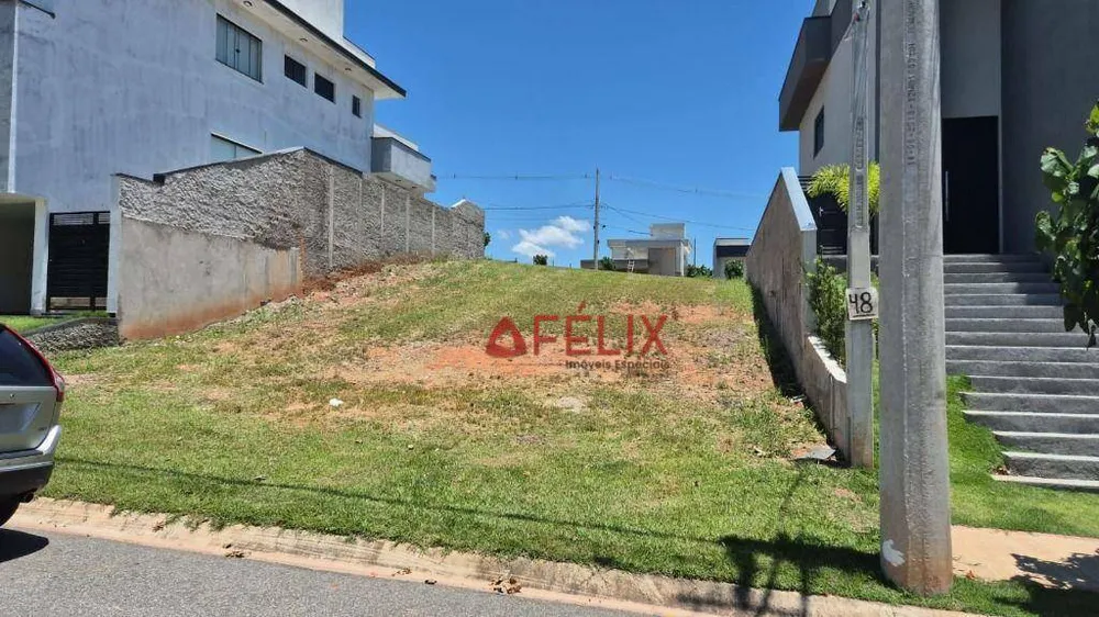 Loteamento e Condomínio, 311 m² - Foto 1