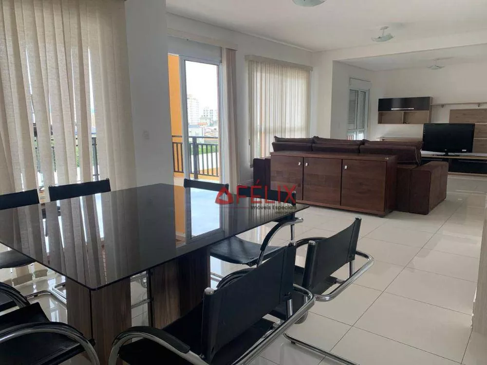 Apartamento à venda com 3 quartos, 166m² - Foto 1