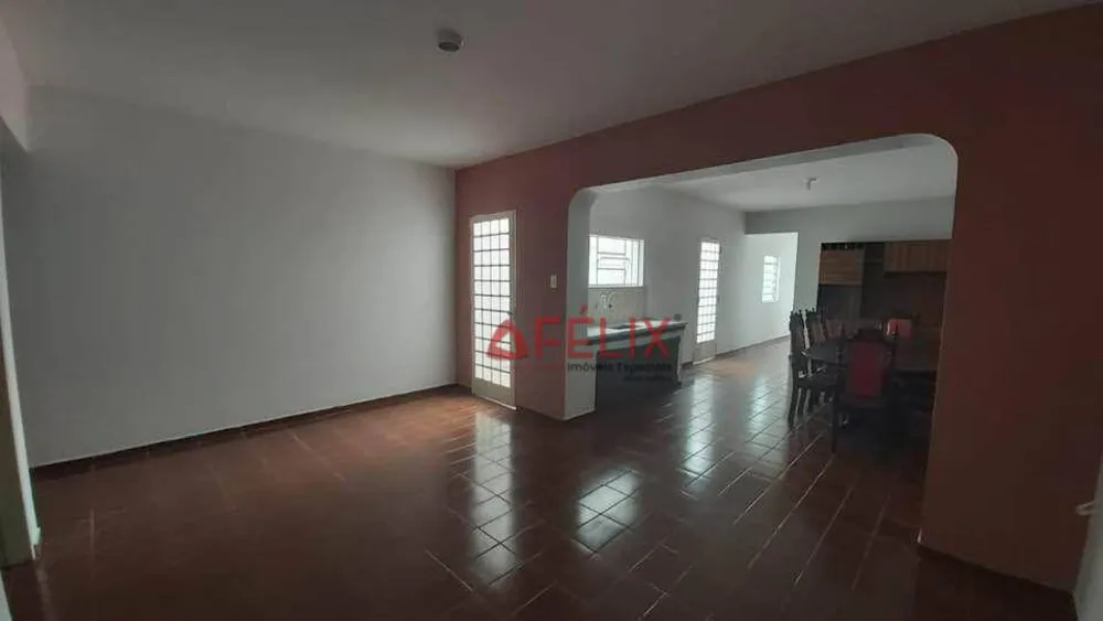 Casa, 2 quartos, 134 m² - Foto 1