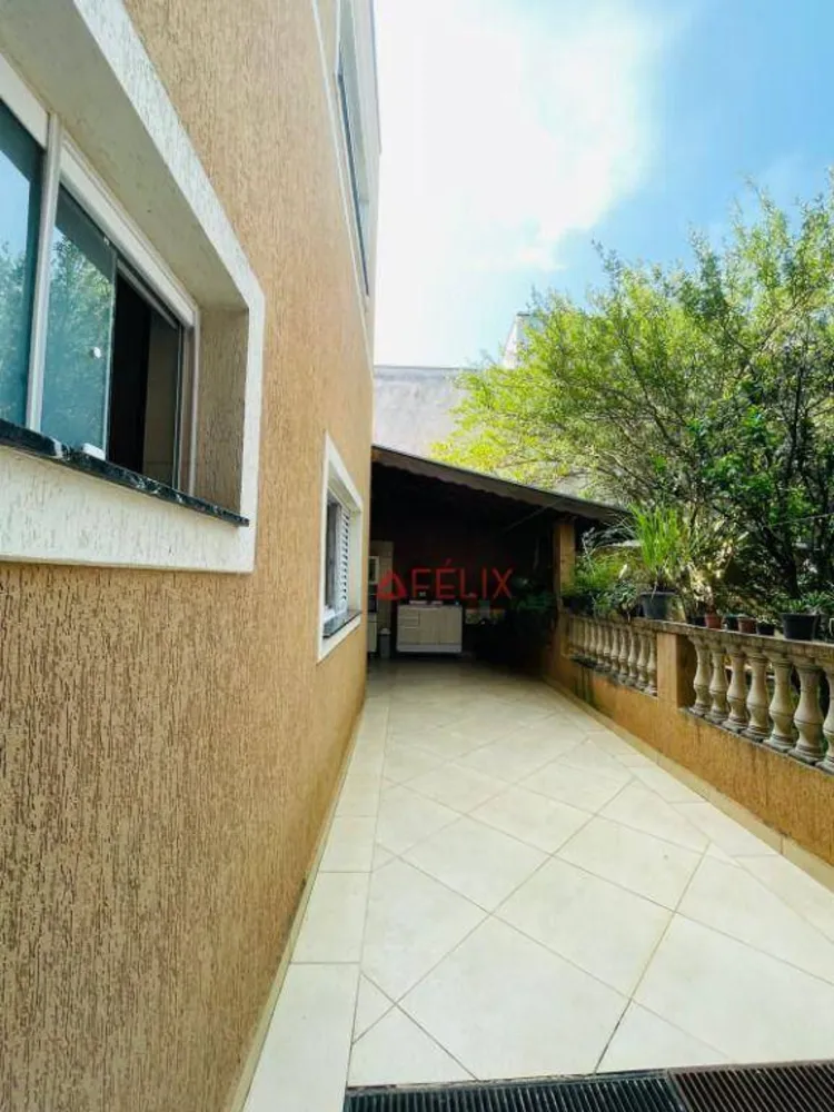 Casa, 3 quartos, 252 m² - Foto 12