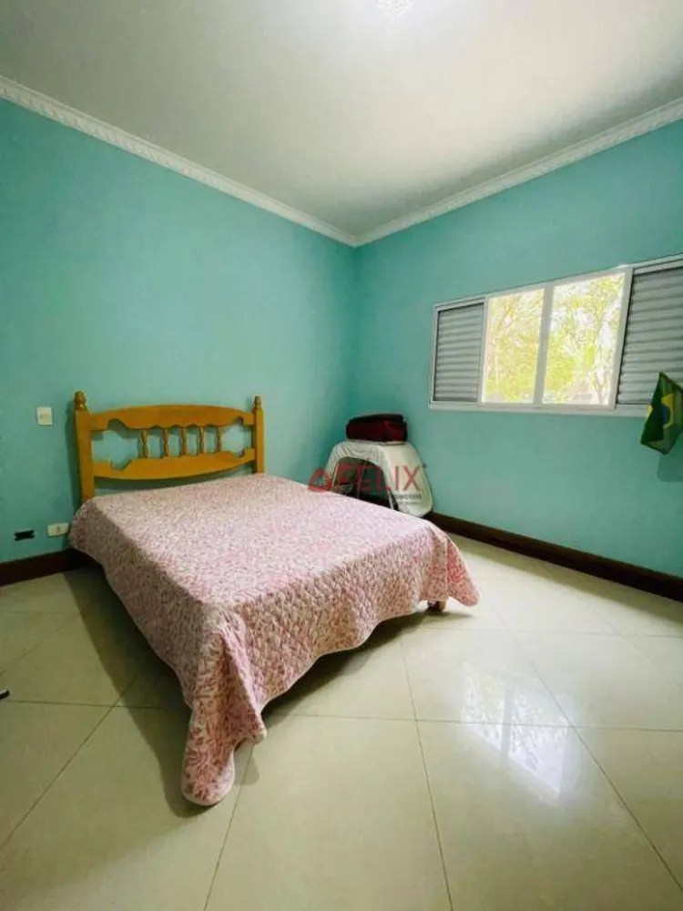 Casa, 3 quartos, 252 m² - Foto 7