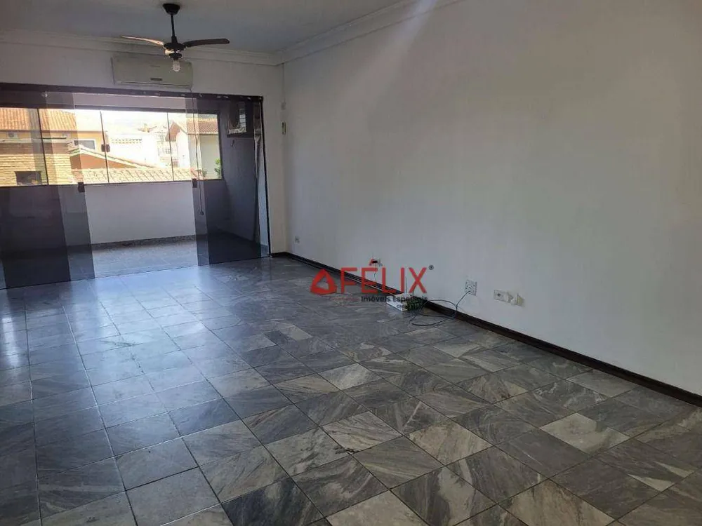 Apartamento, 3 quartos, 107 m² - Foto 2