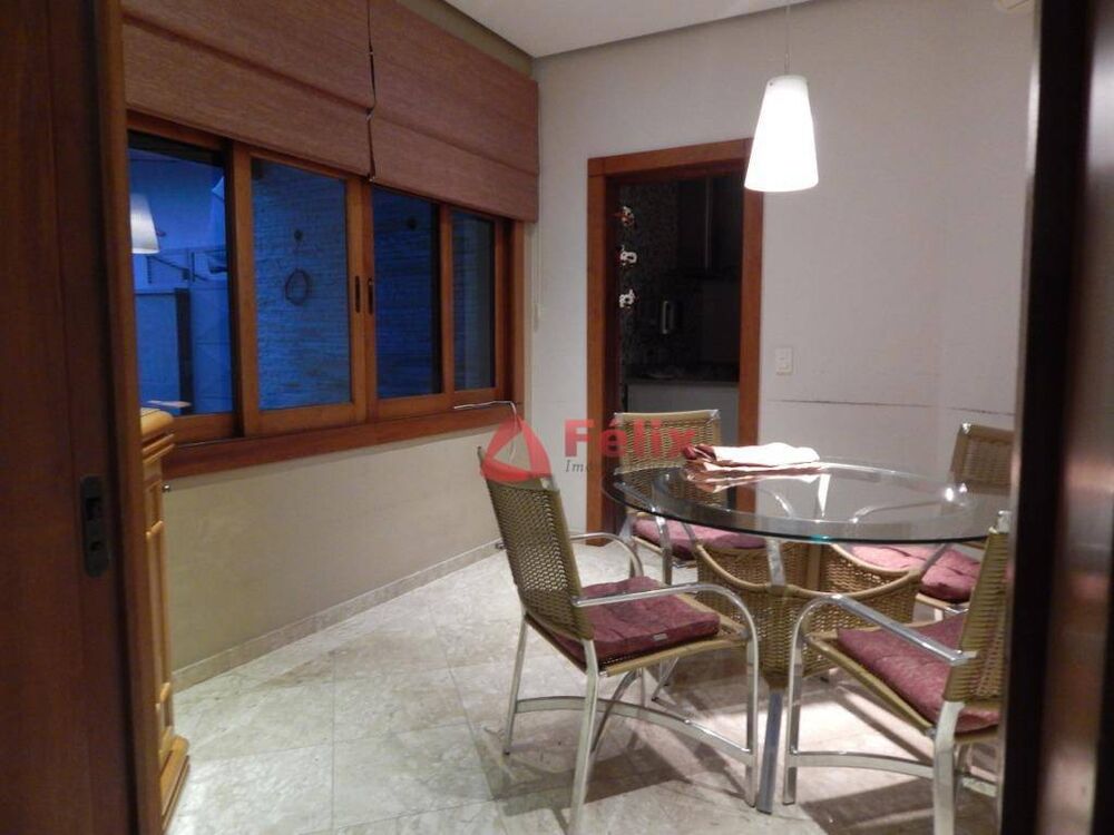 Sobrado, 3 quartos, 389 m² - Foto 5