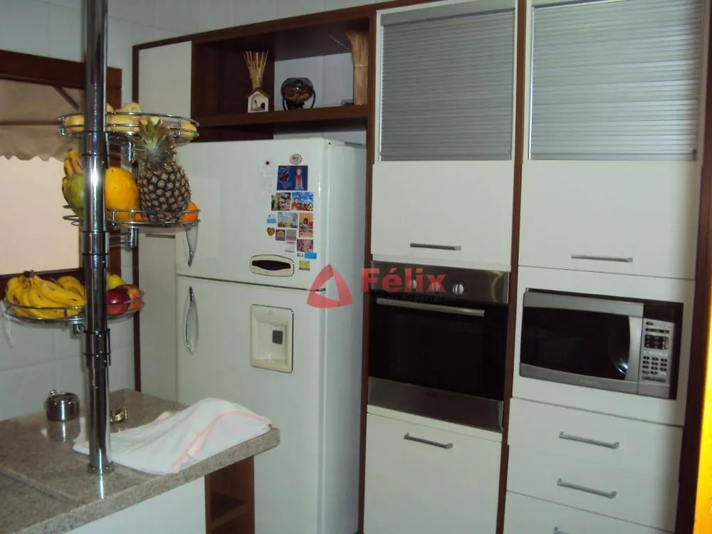 Sobrado, 3 quartos, 389 m² - Foto 10