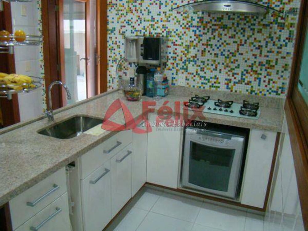 Sobrado, 3 quartos, 389 m² - Foto 8