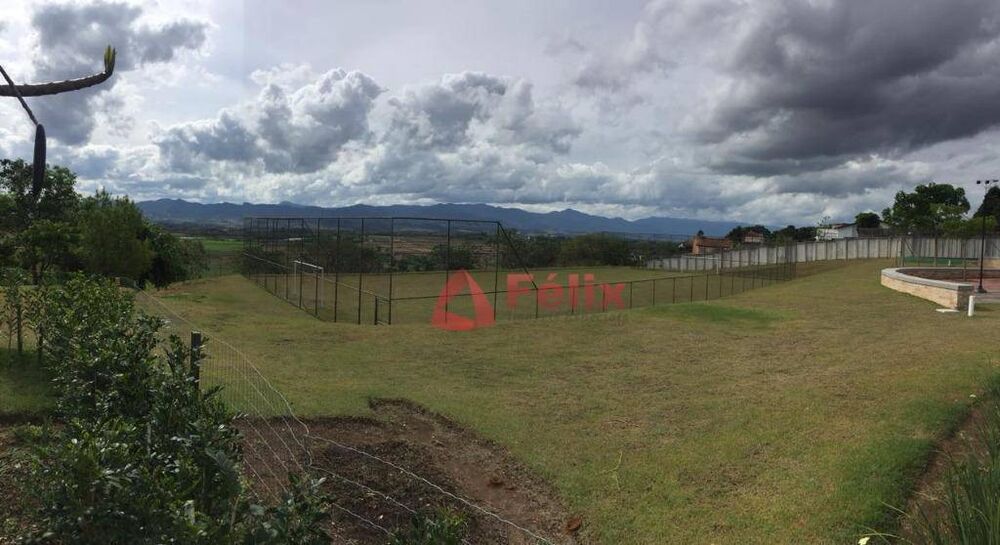 Casa de Condomínio à venda com 5 quartos, 294m² - Foto 3