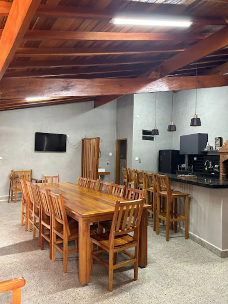 Casa, 4 quartos, 185 m² - Foto 1