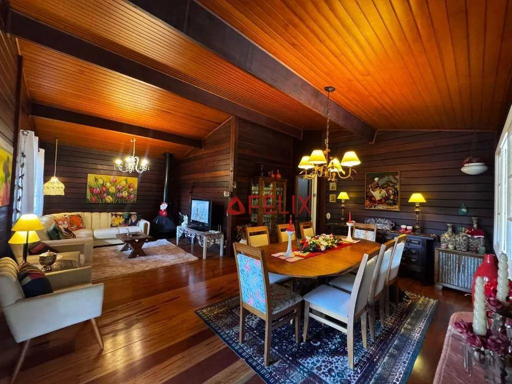 Chácara, 4 quartos, 3350 m² - Foto 1
